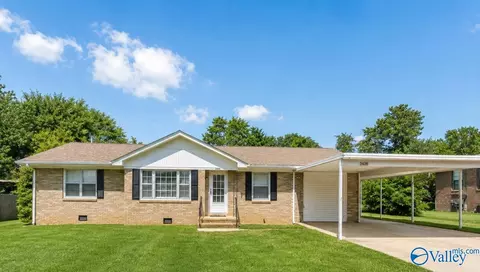 2438 Crestwood Dr, Huntsville, AL 35805