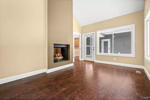 Living - 331 James Rd, Gadsden, AL 35903 photo 5 of 5