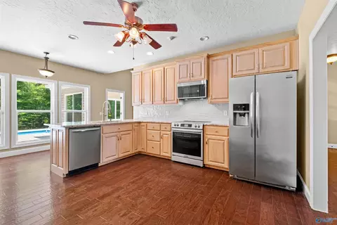 Kitchen - 331 James Rd, Gadsden, AL 35903 photo 3 of 3