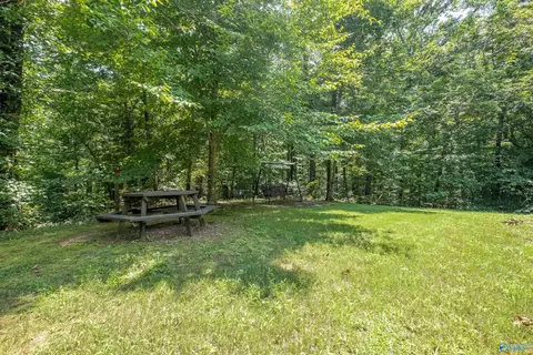 Exterior - 331 James Rd, Gadsden, AL 35903 photo 6 of 14