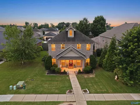 22 Tall Oak Blvd, Huntsville, AL 35824