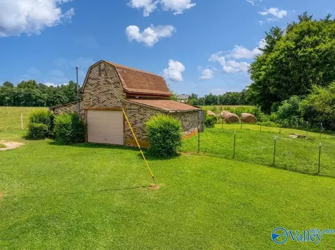 Exterior - 2152 County Road 49, Section, AL 35771 photo 6 of 7
