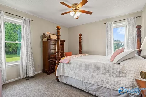 Bedroom - 2152 County Road 49, Section, AL 35771 photo 3 of 4