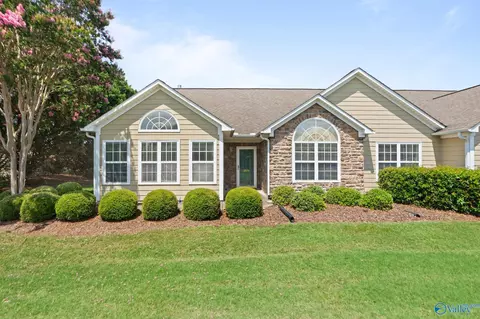 2074 Madison Villas Way, Madison, AL 35758