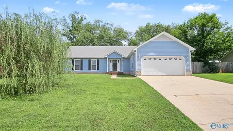 108 Brass Oak Dr, Madison, AL 35758