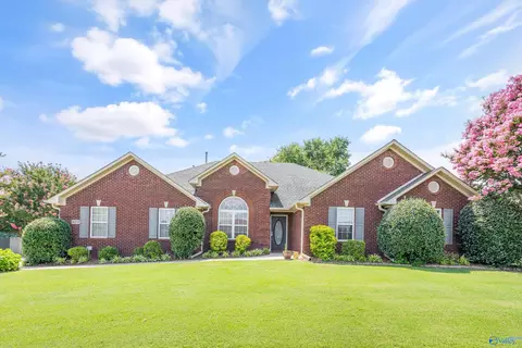 16735 Raspberry Dr, Athens, AL 35613