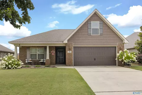 21 Weeping Willow Ln, Decatur, AL 35603