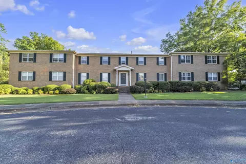 1203 Bailey Cove Cir #D, Huntsville, AL 35802