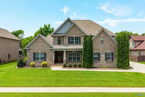 178 Rainbow Glen Cir, Madison, AL 35758