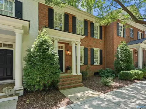 6 Benefit St, Huntsville, AL 35806