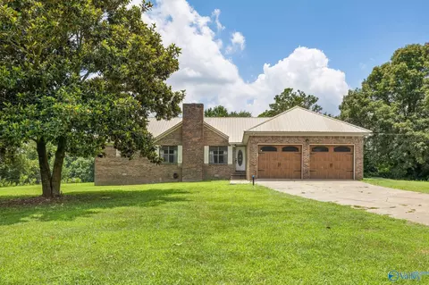 255 County Road 488, Crossville, AL 35962