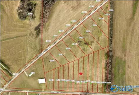 20122 Dugger Rd, Athens, AL 35614