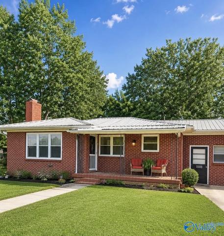 511 Saint Clair Rd, New Market, AL 35761
