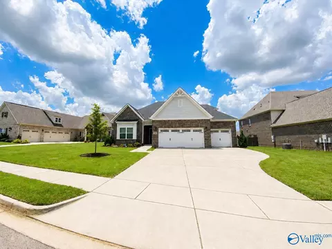 112 Nuckolls Ln, Meridianville, AL 35759