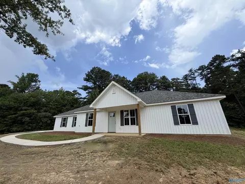 8540 Tabor Rd, Gadsden, AL 35904