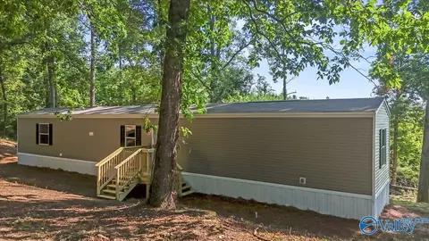 1296 County Road 1193, Vinemont, AL 35179