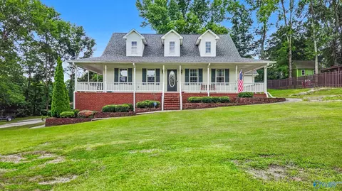 22926 Horseshoe Bnd, Athens, AL 35611
