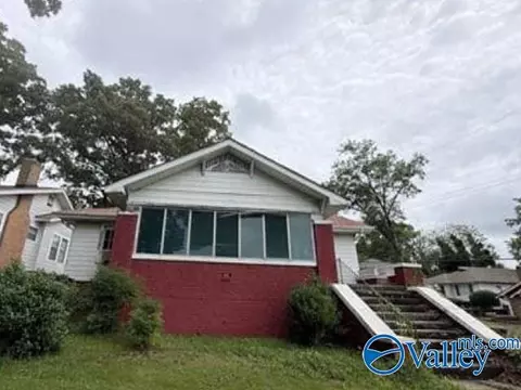700 8th Ter W, Birmingham, AL 35204