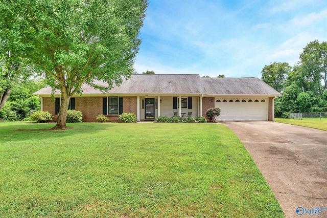 107 Cerrydowns Ct, Meridianville, AL 35759
