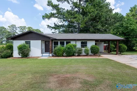 1118 Retlaw St, Huntsville, AL 35816