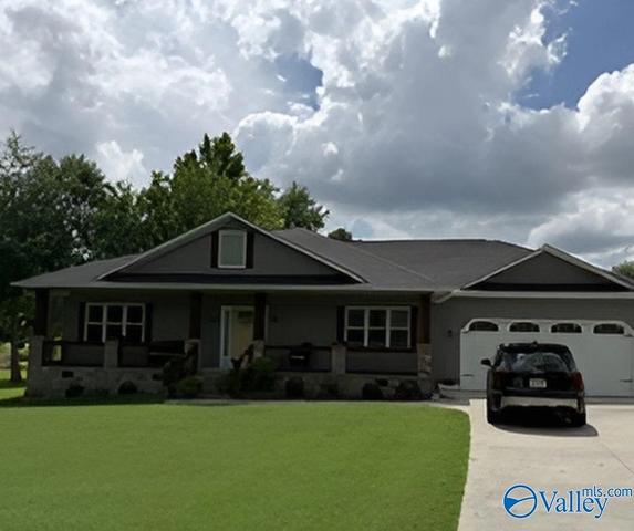 2265 Oak Dr, Boaz, AL 35956
