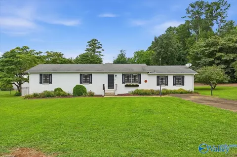 185 Clearvue Rd, Huntsville, AL 35811