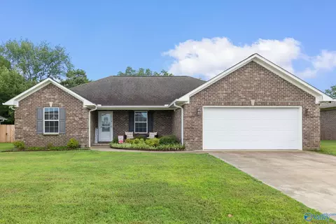 19032 Racheals Loop, Athens, AL 35611