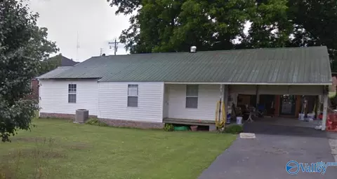 345 5th Ave, Falkville, AL 35622