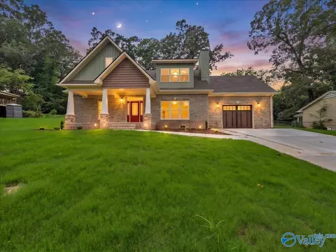 2108 Pell St, Scottsboro, AL 35769
