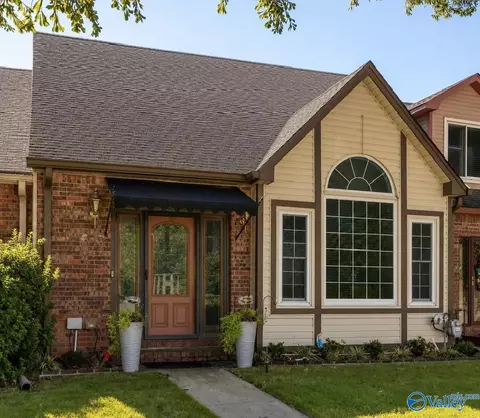 1561 Riverbend Pl, Decatur, AL 35601