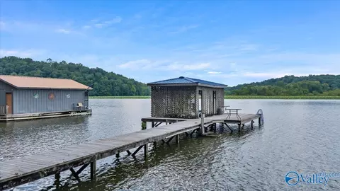 21620 Sugar Creek Estates Rd, Athens, AL 35614