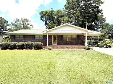 625 College Ave, Boaz, AL 35957