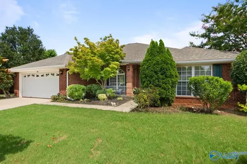 100 Chantilly Ln, Madison, AL 35758