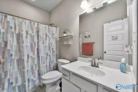 Bath - 109 Idared Ln, Madison, AL 35758 photo 3 of 4