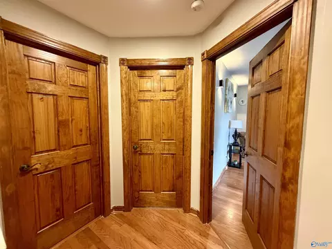 Entry Way - 817 SE 16th St, Sheffield, AL 35660 photo 6 of 6