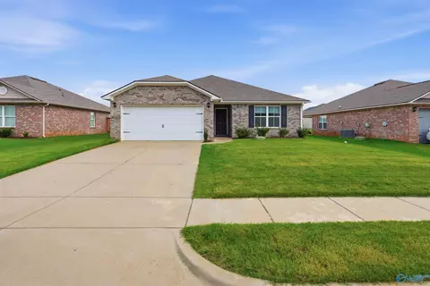 133 Jerrie Lynn Blvd, Meridianville, AL 35759