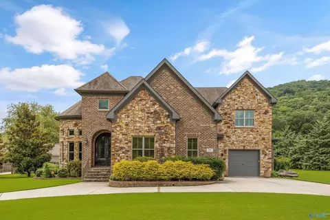 35 Mcmullen Ln, Gurley, AL 35748