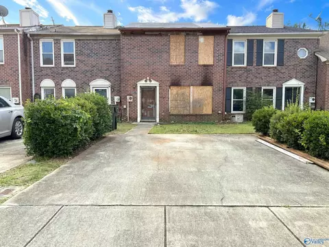 120 Cresent Cir, Madison, AL 35758