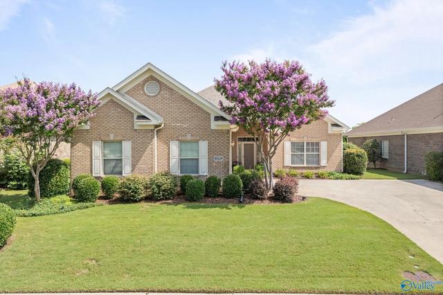 16124 Shropshire Dr, Huntsville, AL 35803