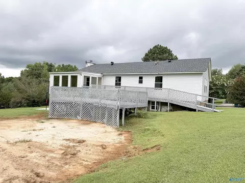 Exterior - 210 Frances Ln, Hayden, AL 35079 photo 2 of 4