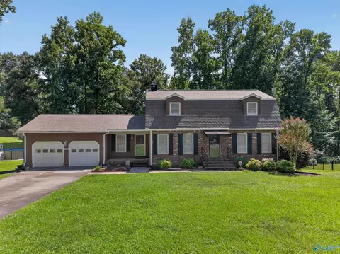 2410 Waid Cir, Southside, AL 35907