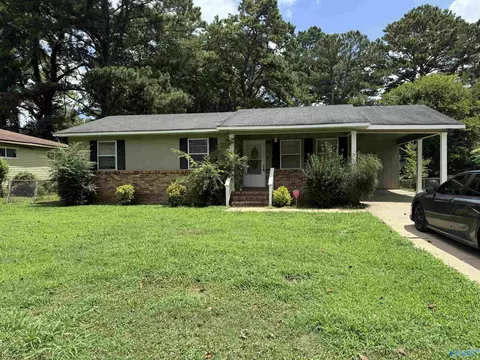 3018 Love Dr, Huntsville, AL 35816