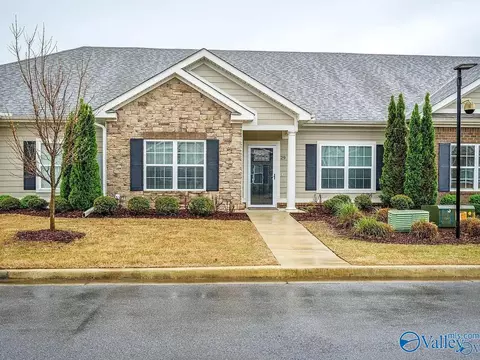 29 Moore Farm Cir #29, Huntsville, AL 35806