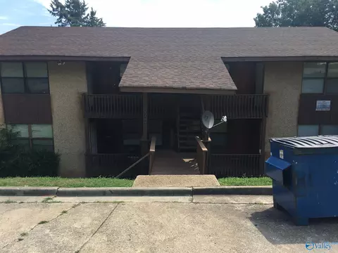 1402 Ascent Trl, Huntsville, AL 35816