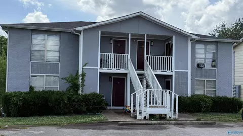 2211 Jonathan Dr, Huntsville, AL 35810