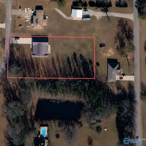520 Cloverleaf Cir, Killen, AL 35645 photo 47
