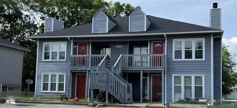 3208 Village Dr, Huntsville, AL 35805