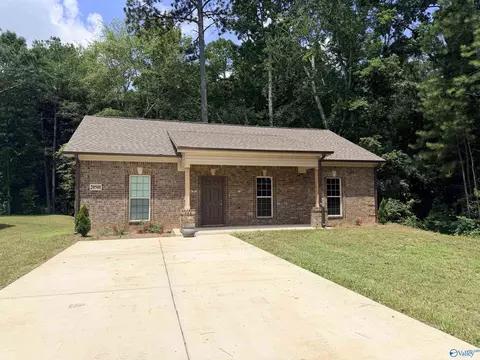 20501 Poff Ln, Athens, AL 35614