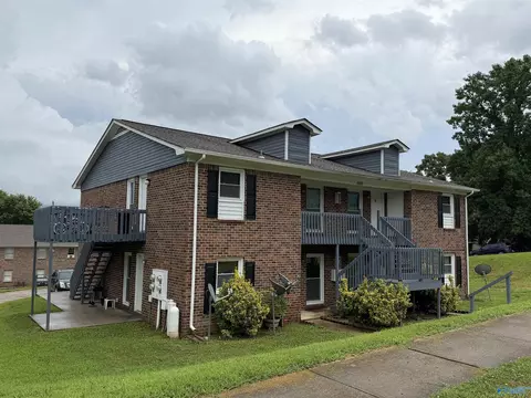 1500 Ascent Trl, Huntsville, AL 35806