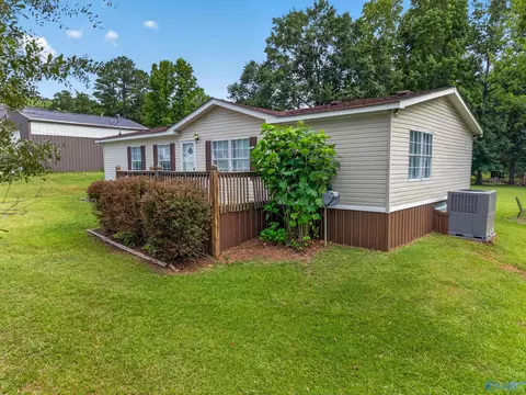 Exterior - 33 Ted St, Ohatchee, AL 36271 photo 5 of 6